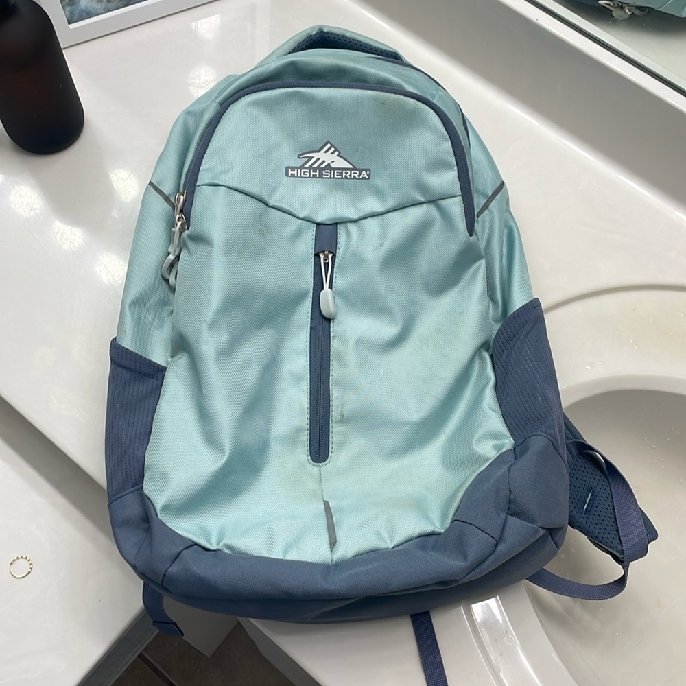High Sierra Women’s Graphic Purple Blue Backpack